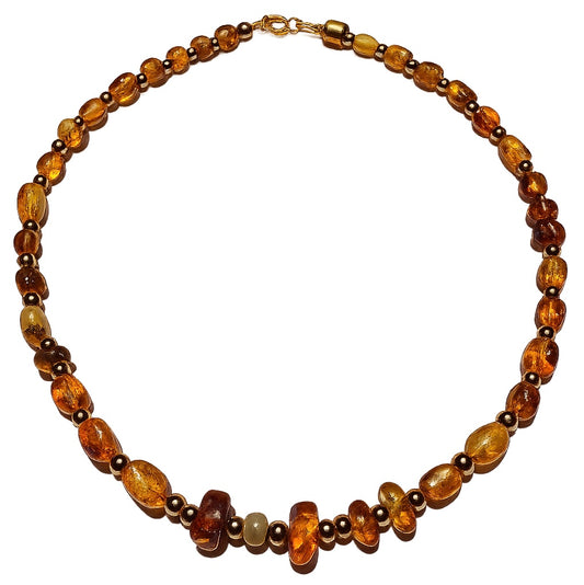 Collar: Luz Solar y Protección Terrenal (Ámbar y Hematita)